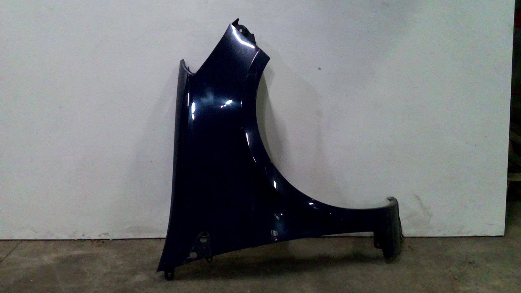 Aile avant gauche RENAULT CLIO 3 PHASE 1  - 1