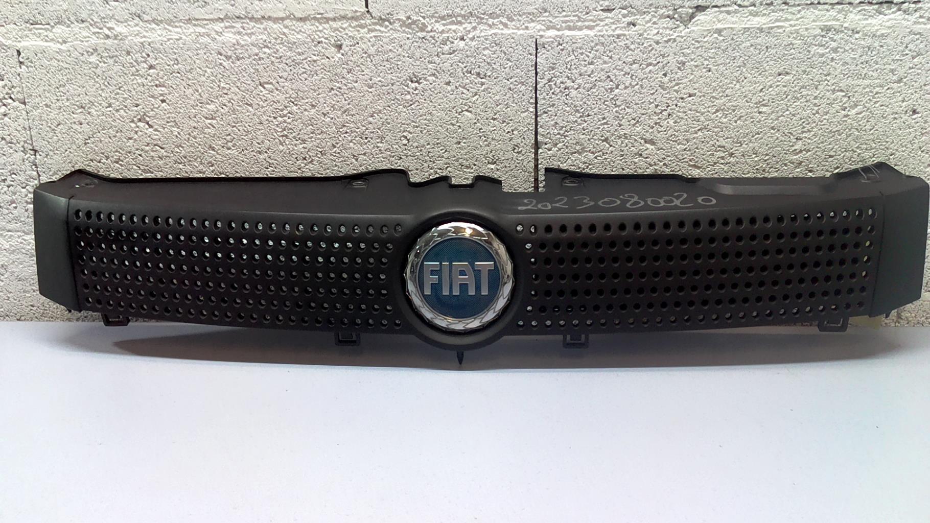 Calandre FIAT PANDA 2  - 1