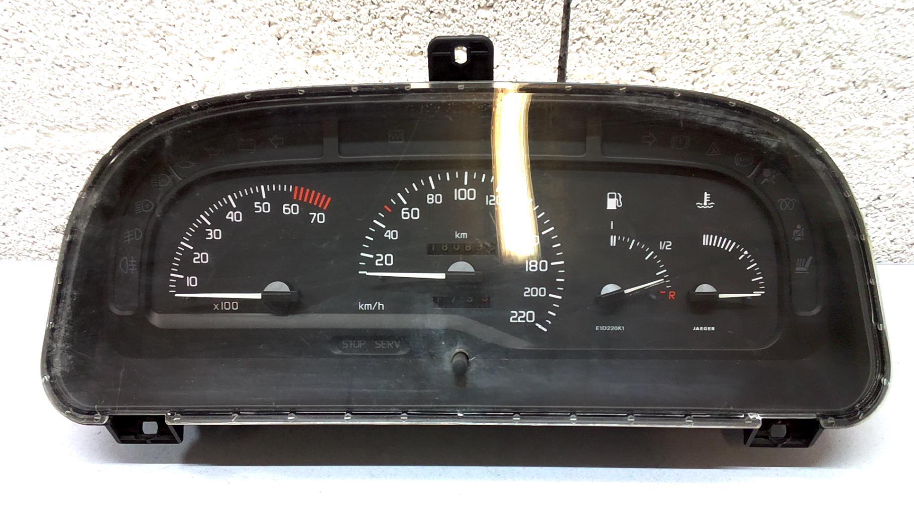 Compteur RENAULT LAGUNA 1 PHASE 1 BREAK Essence - 1
