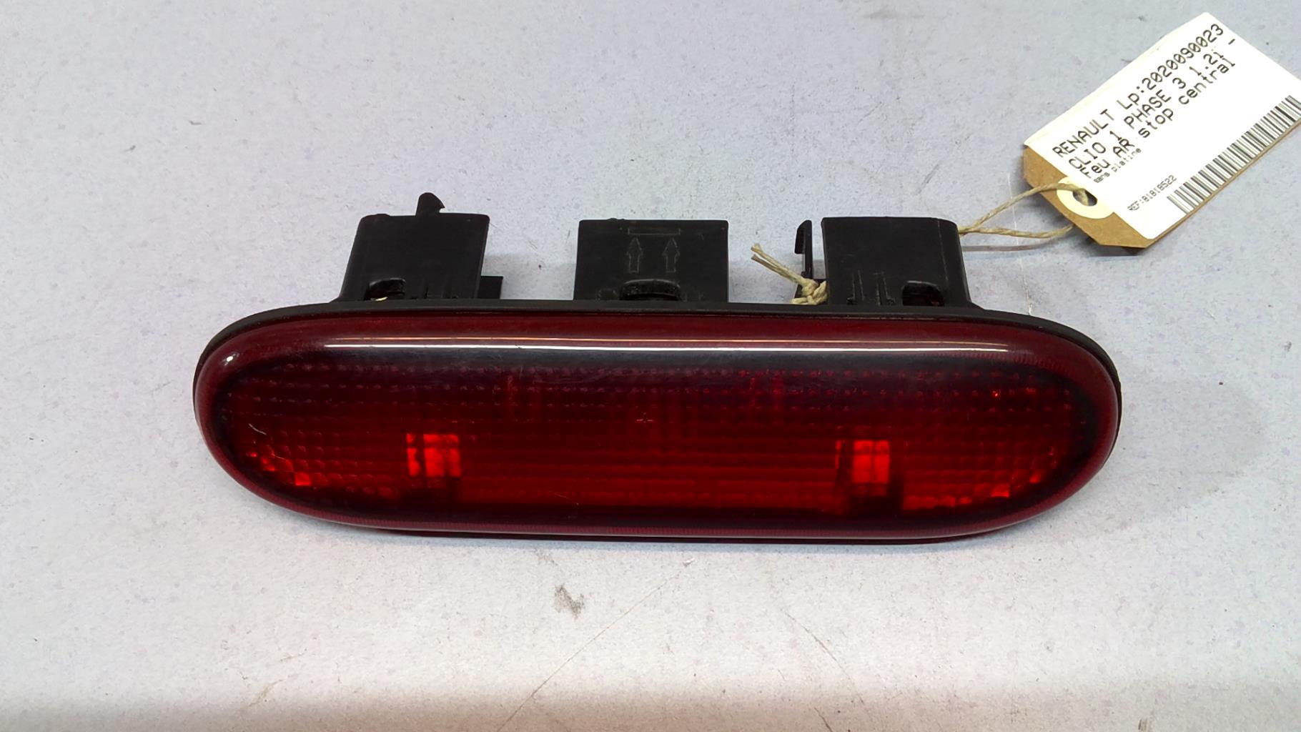 Feu arriere stop central RENAULT CLIO 1 PHASE 3 Essence - 1