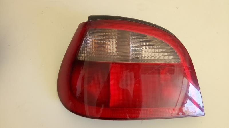 Fanale posteriore principale sinistro (luci) RENAULT MEGANE 1 PHASE 2 Diésel - 1
