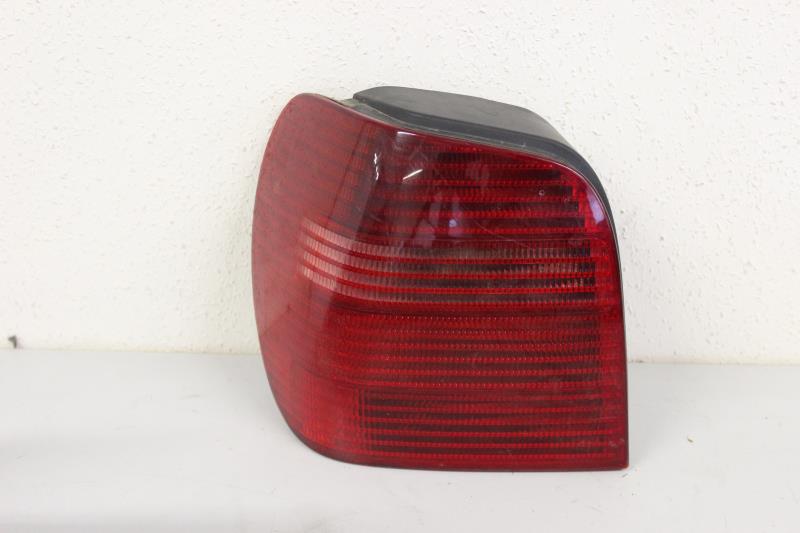 Fanale posteriore principale sinistro (luci) VOLKSWAGEN POLO 3 PHASE 2 Diésel - 1
