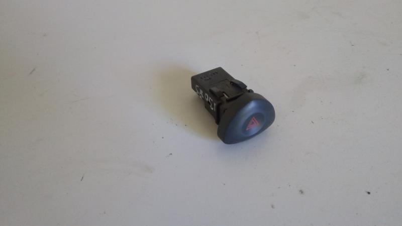 Bouton de warning RENAULT CLIO 2 PHASE 2 Diesel - 1