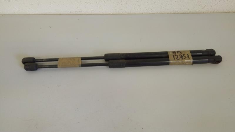 Verin de coffre CITROEN C3 1 PHASE 2 Essence - 1