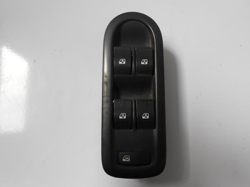 Interruttore lavacristalli anteriore sinistro RENAULT SCENIC 2 PHASE 1 Diésel - 1