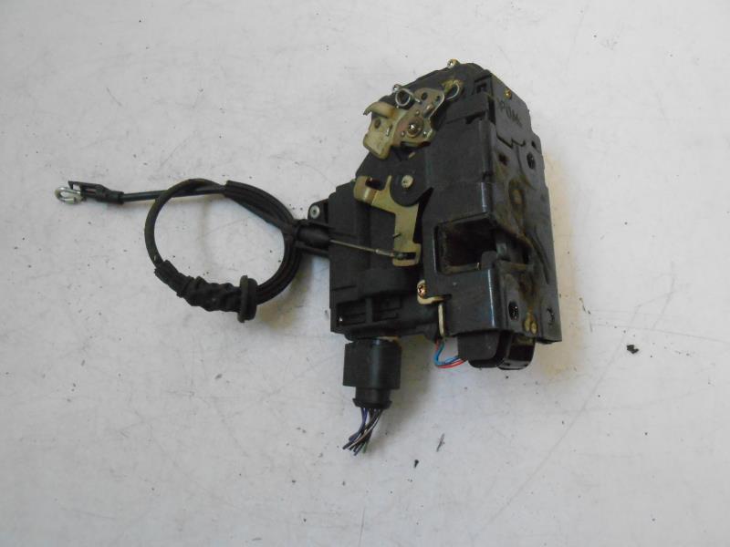Chiusura centralizzata anteriore destra VOLKSWAGEN GOLF 4 Diésel - 1