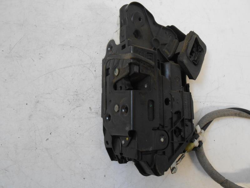 Chiusura centralizzata anteriore sinistra VOLKSWAGEN POLO 5 PHASE 1 Diésel - 1