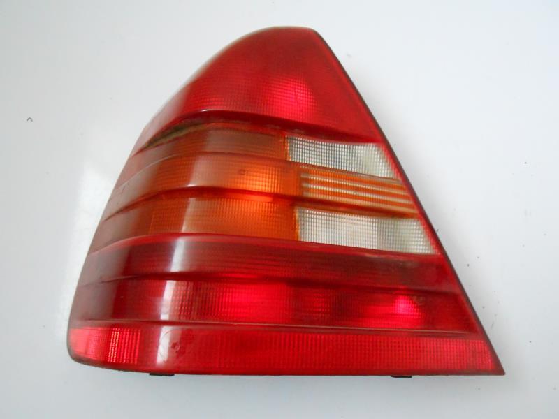 Fanale posteriore principale sinistro (luci) MERCEDES CLASSE C 202 PHASE 1 Diésel - 1