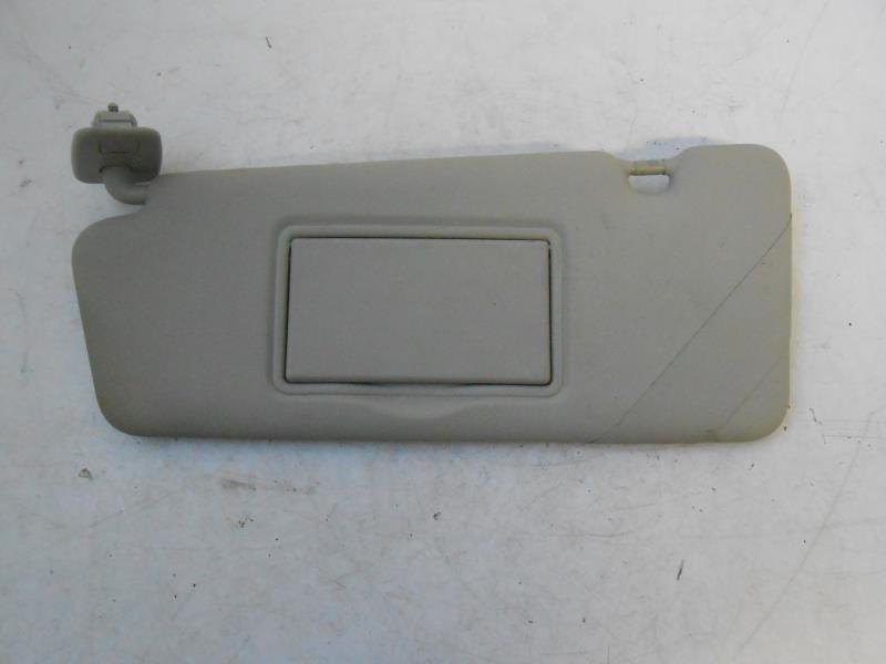 Pare soleil gauche RENAULT CLIO 4 PHASE 1 Essence - 1
