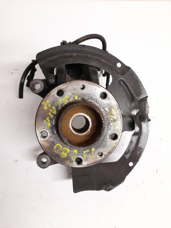 Moyeu avant gauche RENAULT MEGANE 4 PHASE 1 Diesel - 1