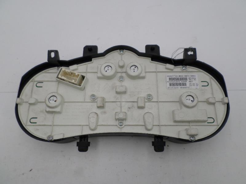 Tachimetro PEUGEOT 206+ Gasolina - 1