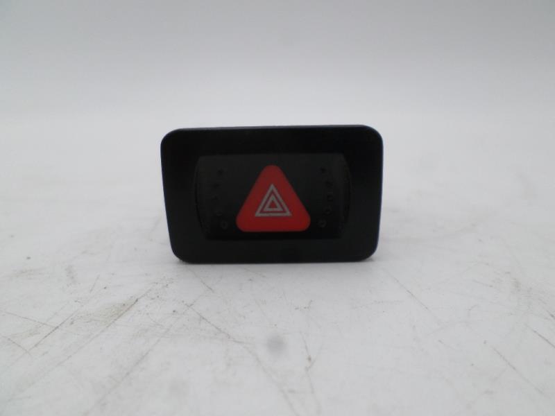 Bouton de warning VOLKSWAGEN GOLF 4 Diesel - 1