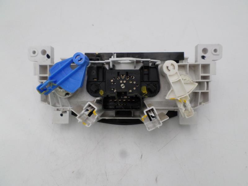 Commande chauffage DACIA SANDERO 1 Essence/GPL - 1