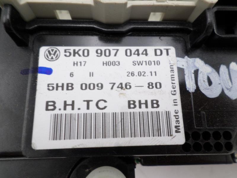 Commande chauffage VOLKSWAGEN TOURAN 2 Diesel - 1