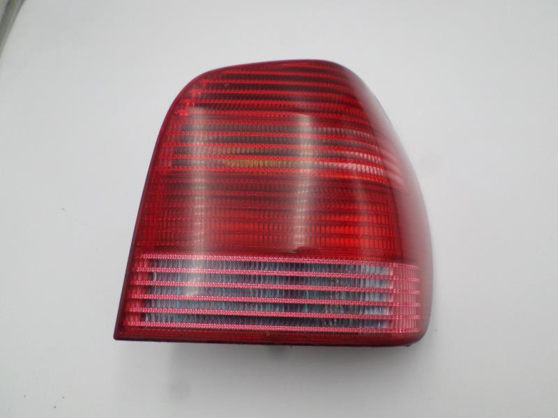 Fanale posteriore principale destro (luci) VOLKSWAGEN POLO 3 PHASE 2 Gasolina - 1