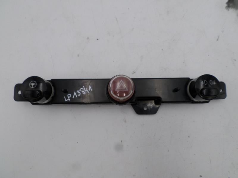 Bouton de warning FIAT 500 2 PHASE 1 Diesel - 1