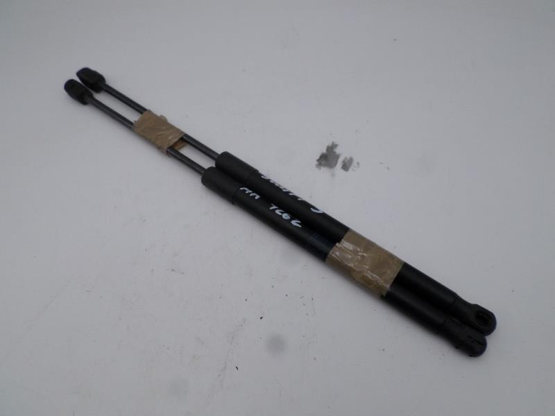 Verin de coffre SUZUKI SWIFT 3 Diesel - 1