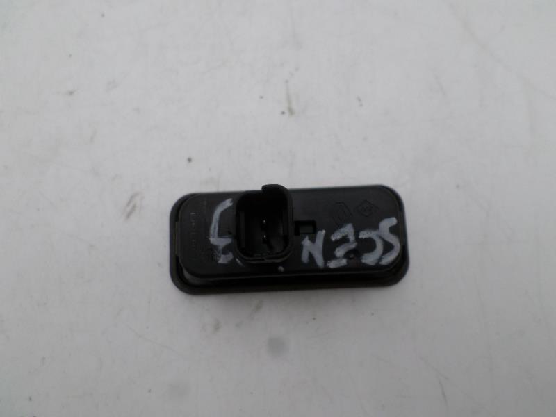 Bouton de coffre RENAULT SCENIC 3  - 1