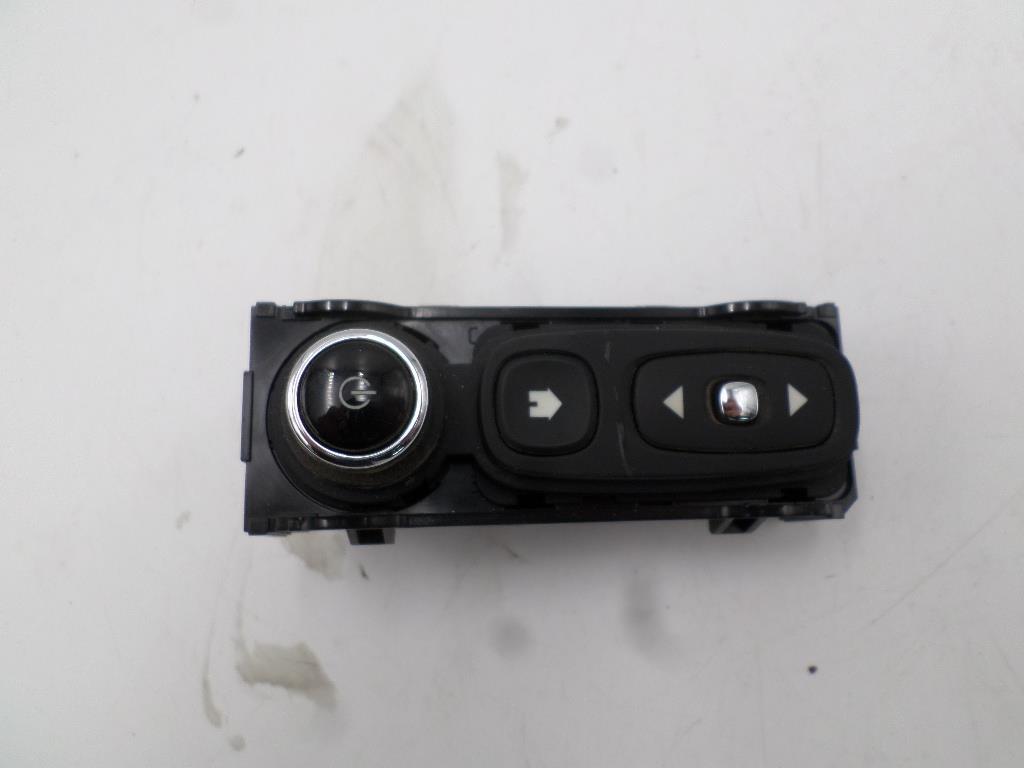 Commande GPS RENAULT CAPTUR 1 PHASE 1 Diesel - 1