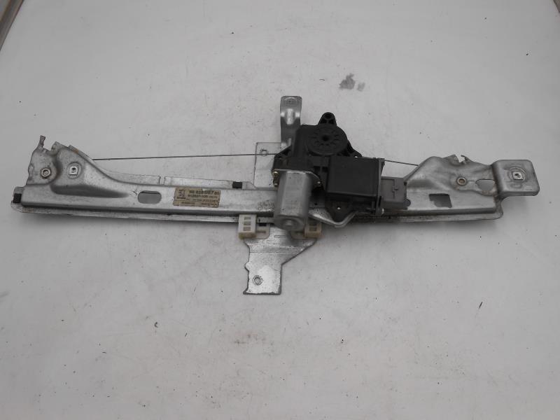 Alzacristalli manuale posteriore sinistro PEUGEOT 3008 1 PHASE 1 Diésel - 1