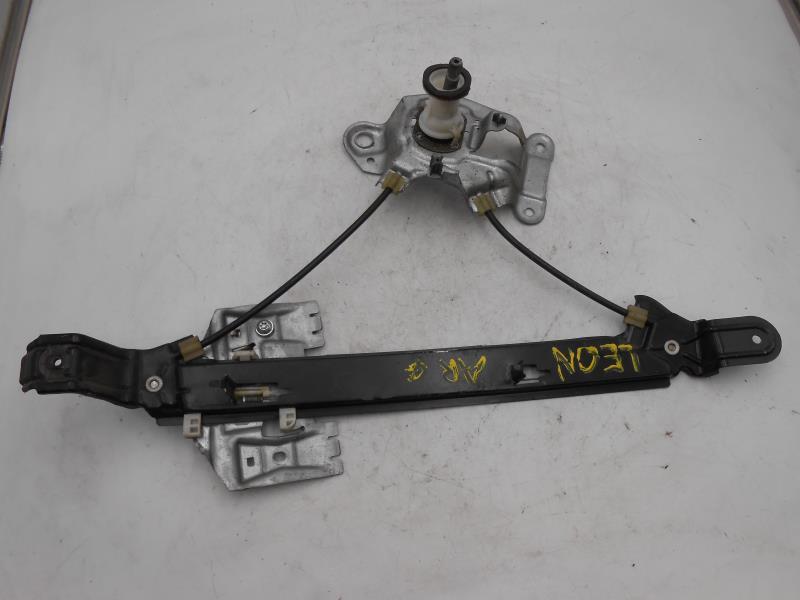 Alzacristalli manuale posteriore sinistro SEAT LEON 2 PHASE 1 Diésel - 1