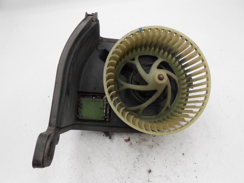 Pulseur d'air RENAULT CLIO 2 PHASE 1 Essence - 1