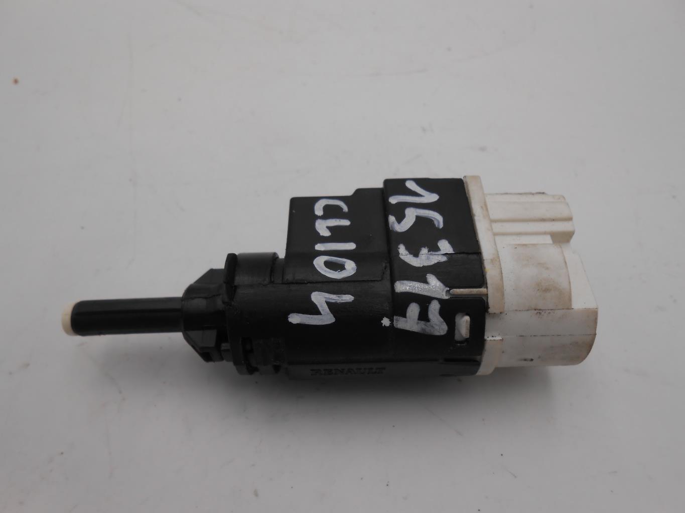 Contattore luce stop RENAULT CLIO 4 PHASE 2 Gasolina - 1