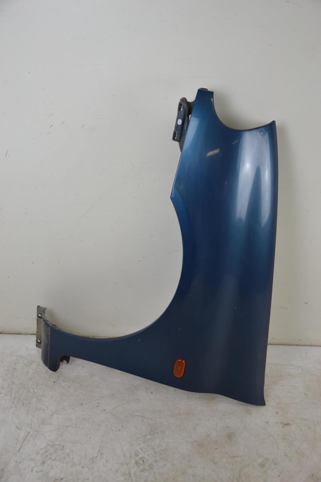 Aile avant gauche RENAULT CLIO 2 PHASE 1 Essence - 1