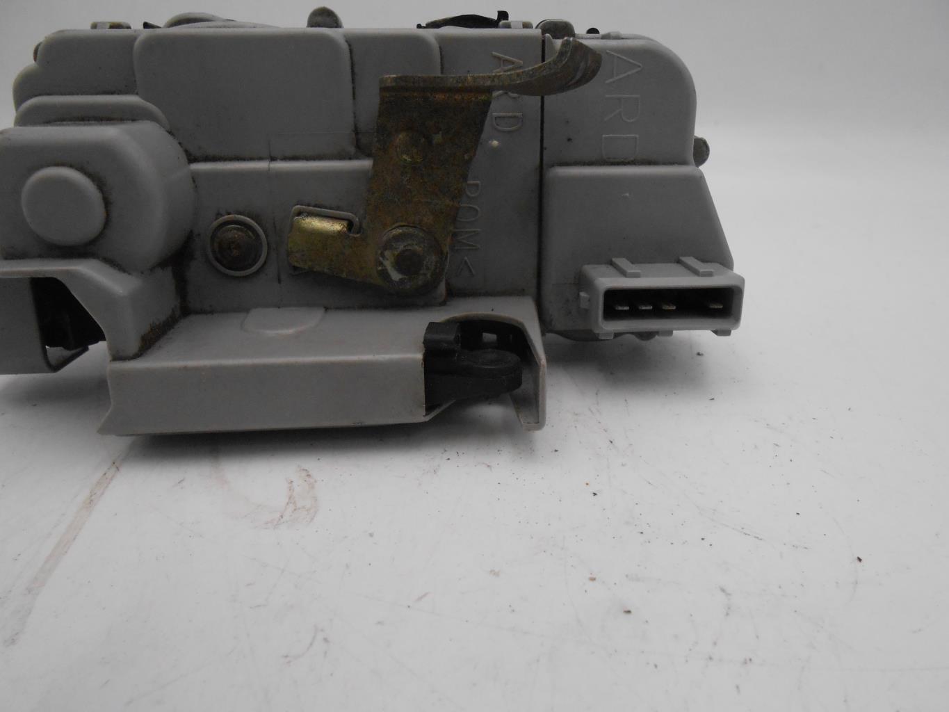 Chiusura centralizzata posteriore destra PEUGEOT 306 PHASE 1 Gasolina - 1