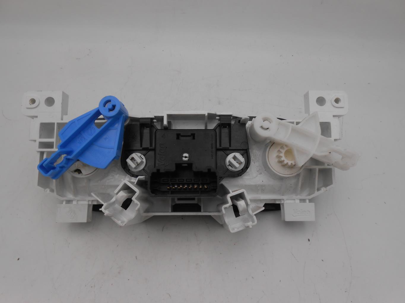 Commande chauffage RENAULT TRAFIC 3 LONG PHASE 2 Diesel - 1