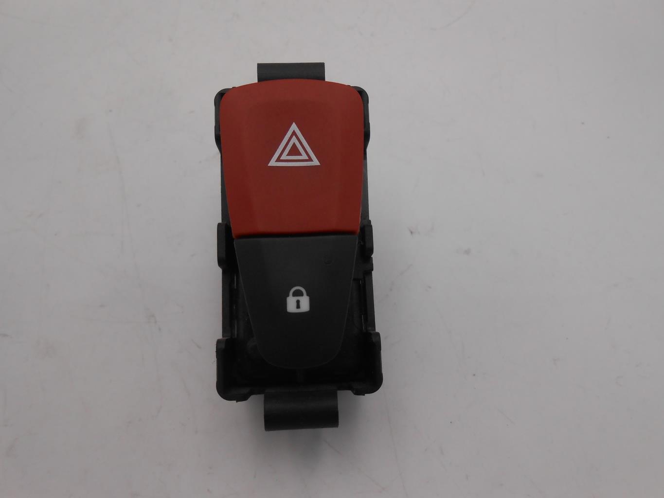 Bouton de warning RENAULT SCENIC 3 PHASE 1 Diesel - 1