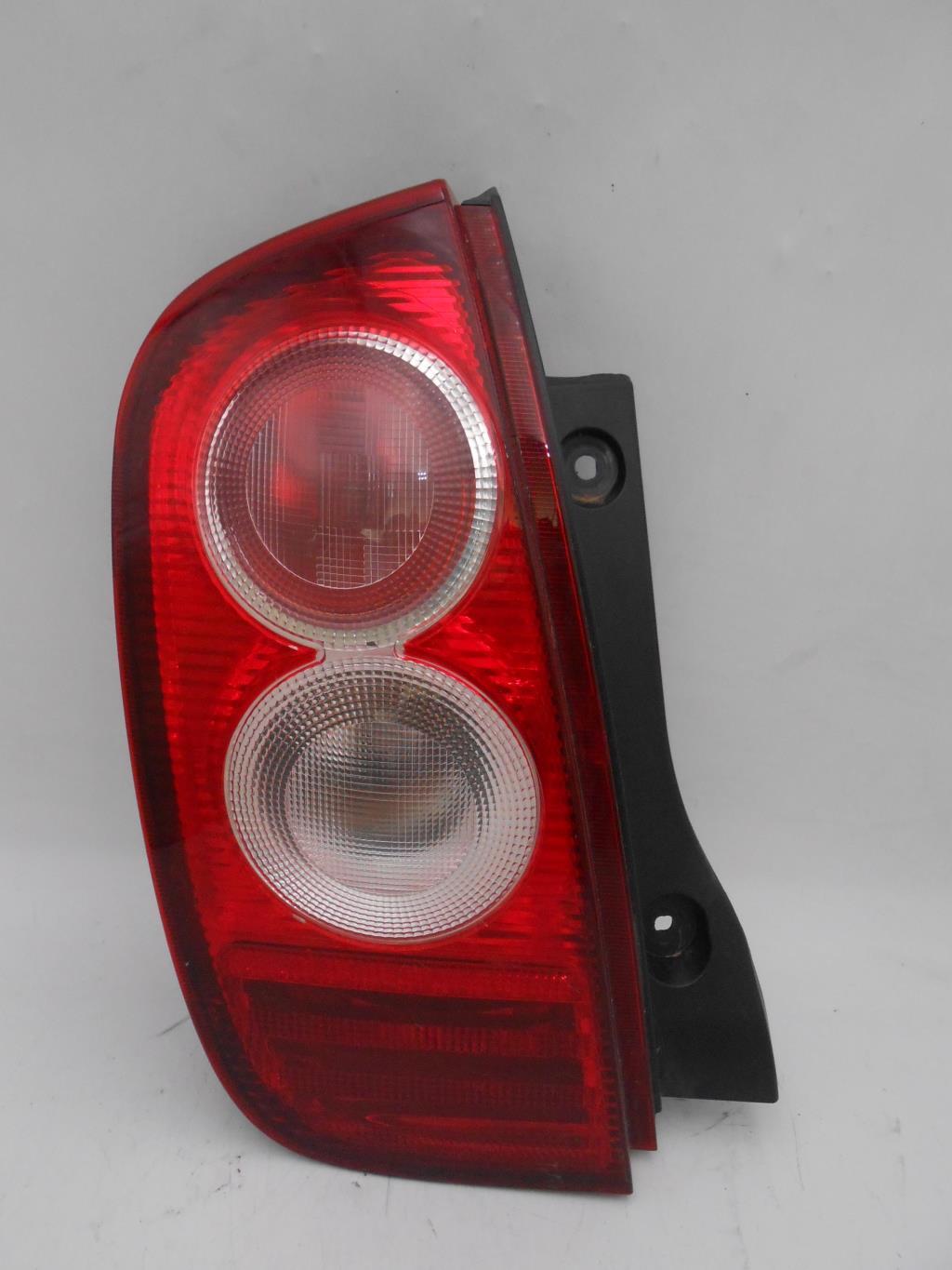 Fanale posteriore principale sinistro (luci) NISSAN MICRA 3 PHASE 2 Gasolina - 1