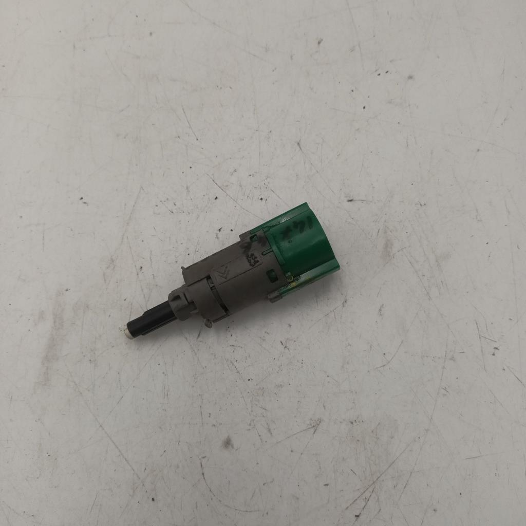 Contattore luce stop CITROEN JUMPY 3 XS Diésel - 1