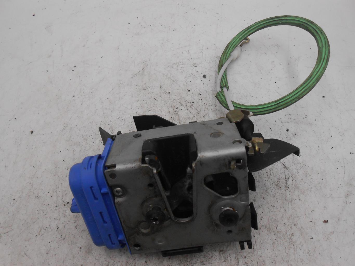 Fermeture non centralisee arriere gauche AUDI A3 1 PHASE 2 Diesel - 1