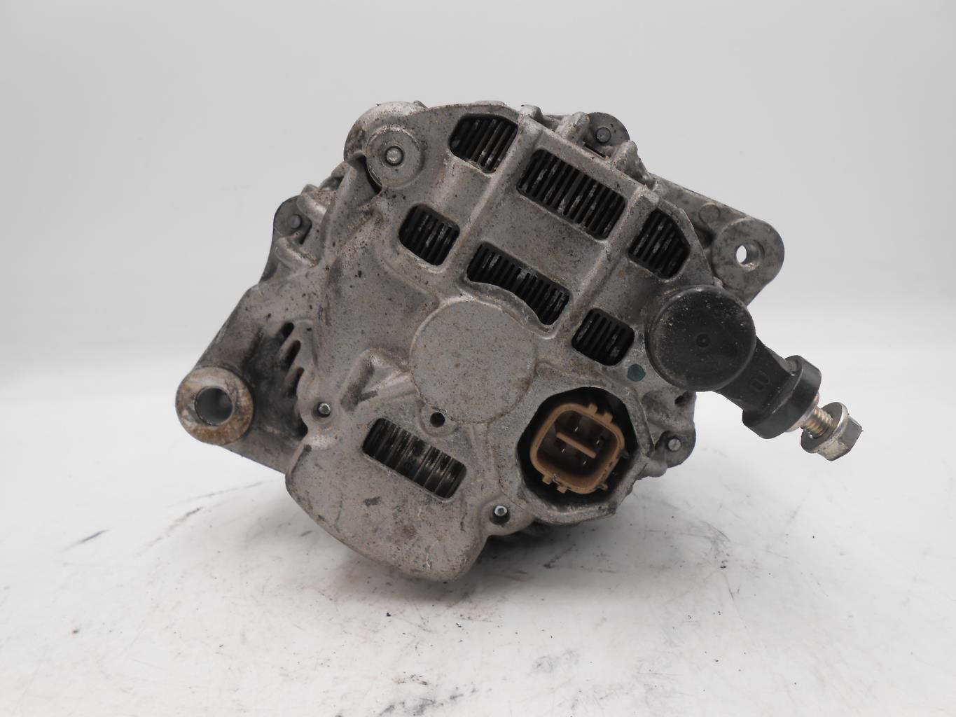 Alternatore SUZUKI SWIFT 4 Gasolina - 1
