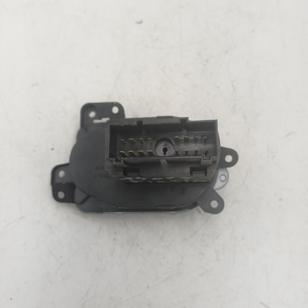 Commande de phare FORD FIESTA 5 PHASE 1 Essence - 1