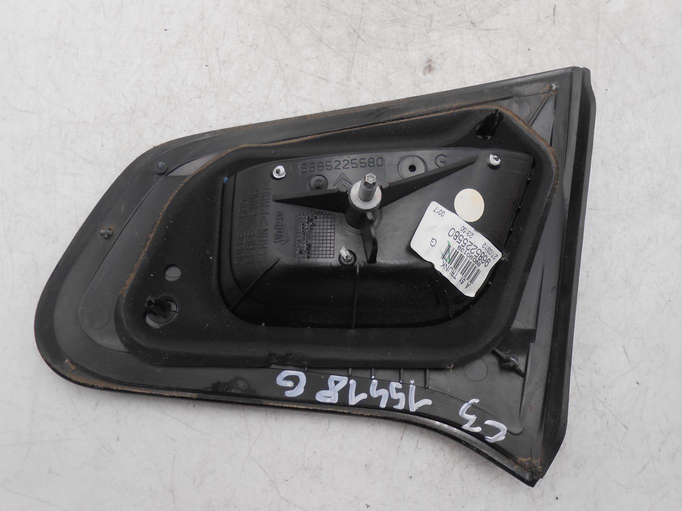 Feu arriere secondaire gauche (feux) CITROEN C3 2 PHASE 1 Diesel - 1