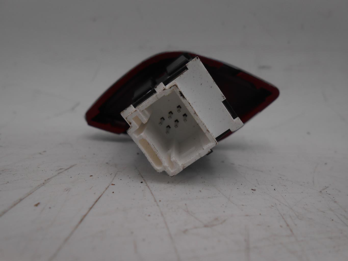 Bouton de warning CITROEN C3 2 PHASE 2 Diesel - 1