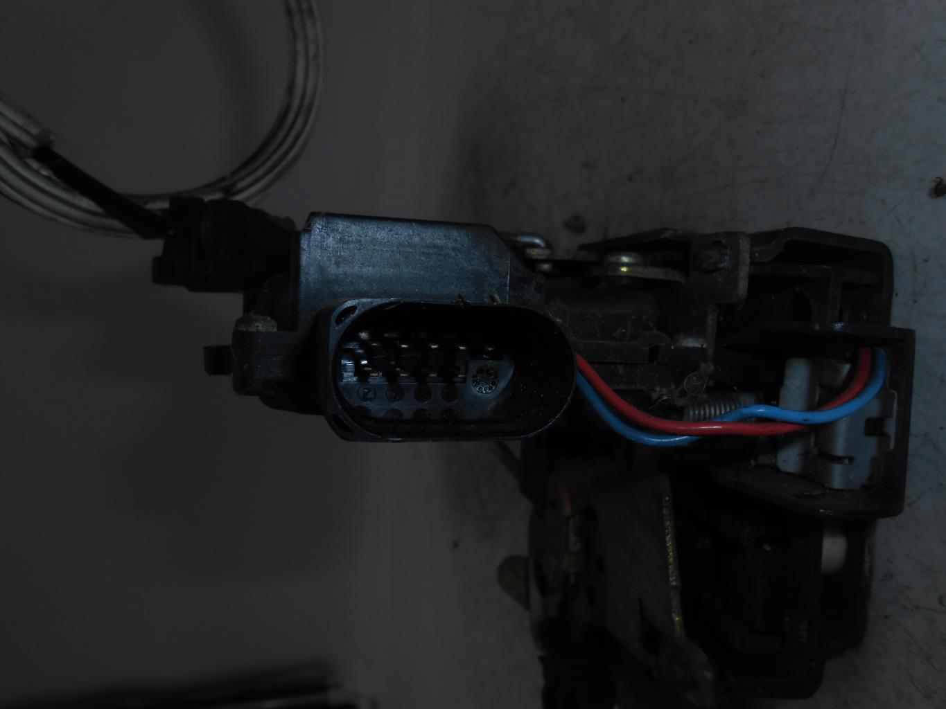 Chiusura centralizzata anteriore destra AUDI A6 2 PHASE 1 Diésel - 1