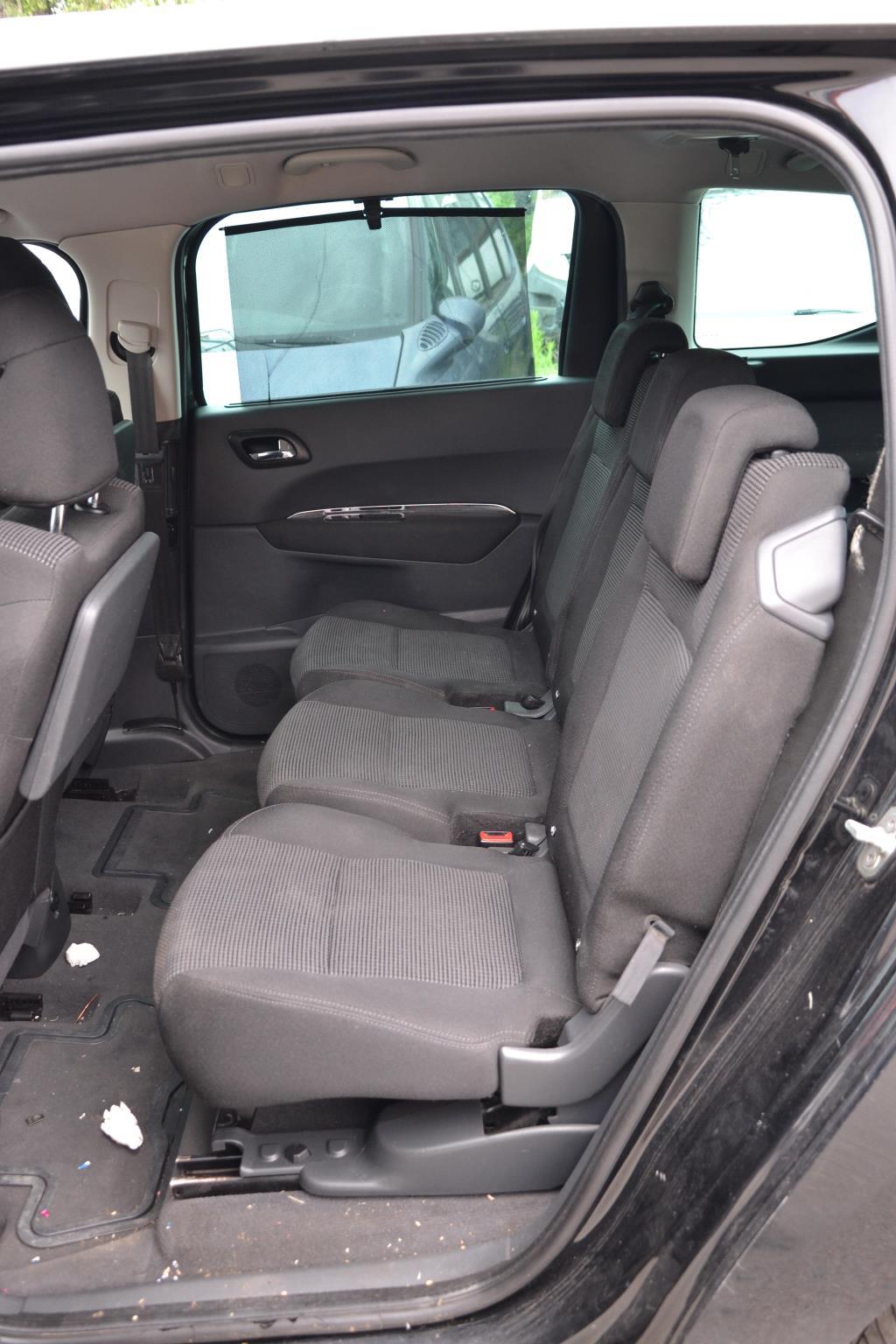 Siege arriere central PEUGEOT 5008 1 PHASE 1 Diesel - 1