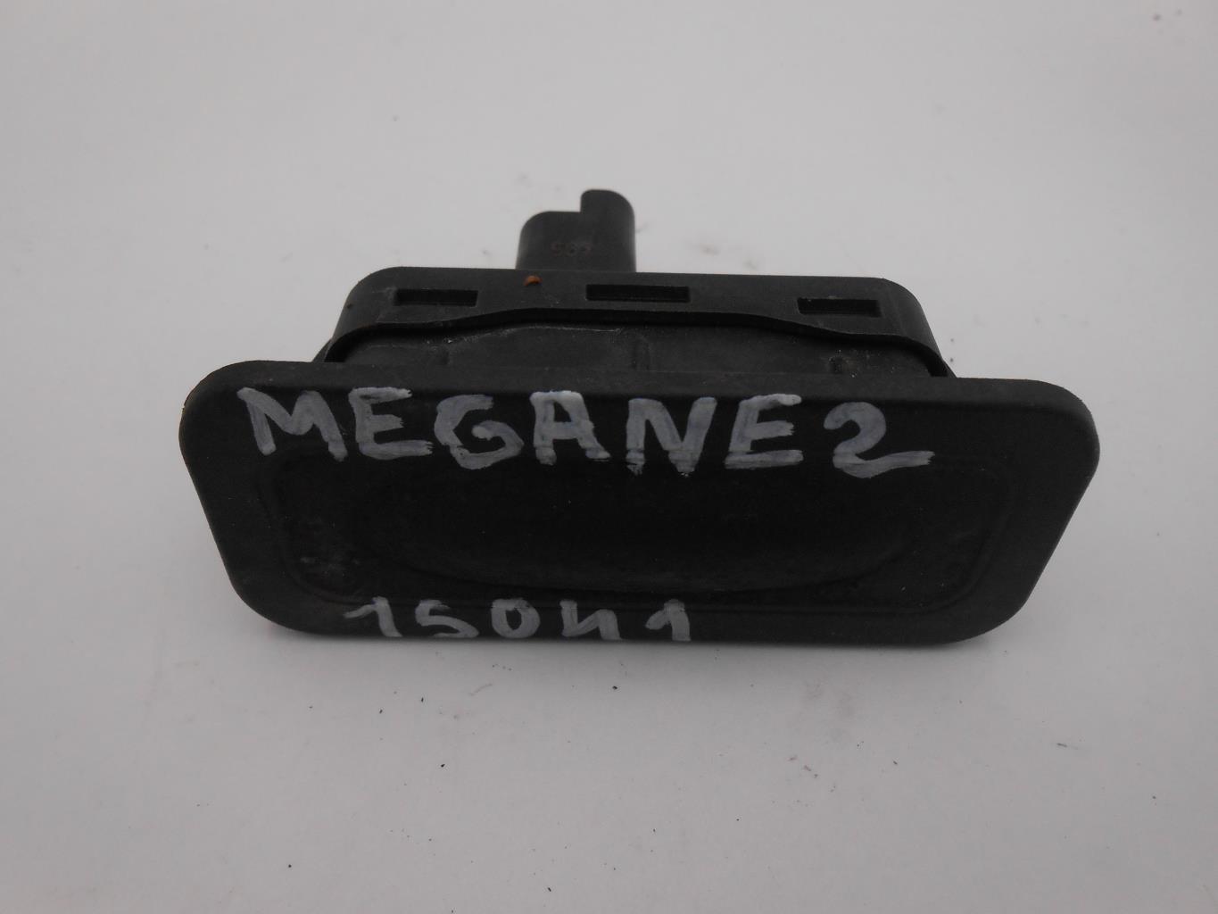 Bouton de coffre RENAULT MEGANE 2 PHASE 2 Diesel - 1
