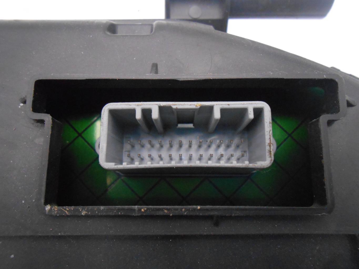 Compteur RENAULT CLIO 3 PHASE 2 Diesel - 1