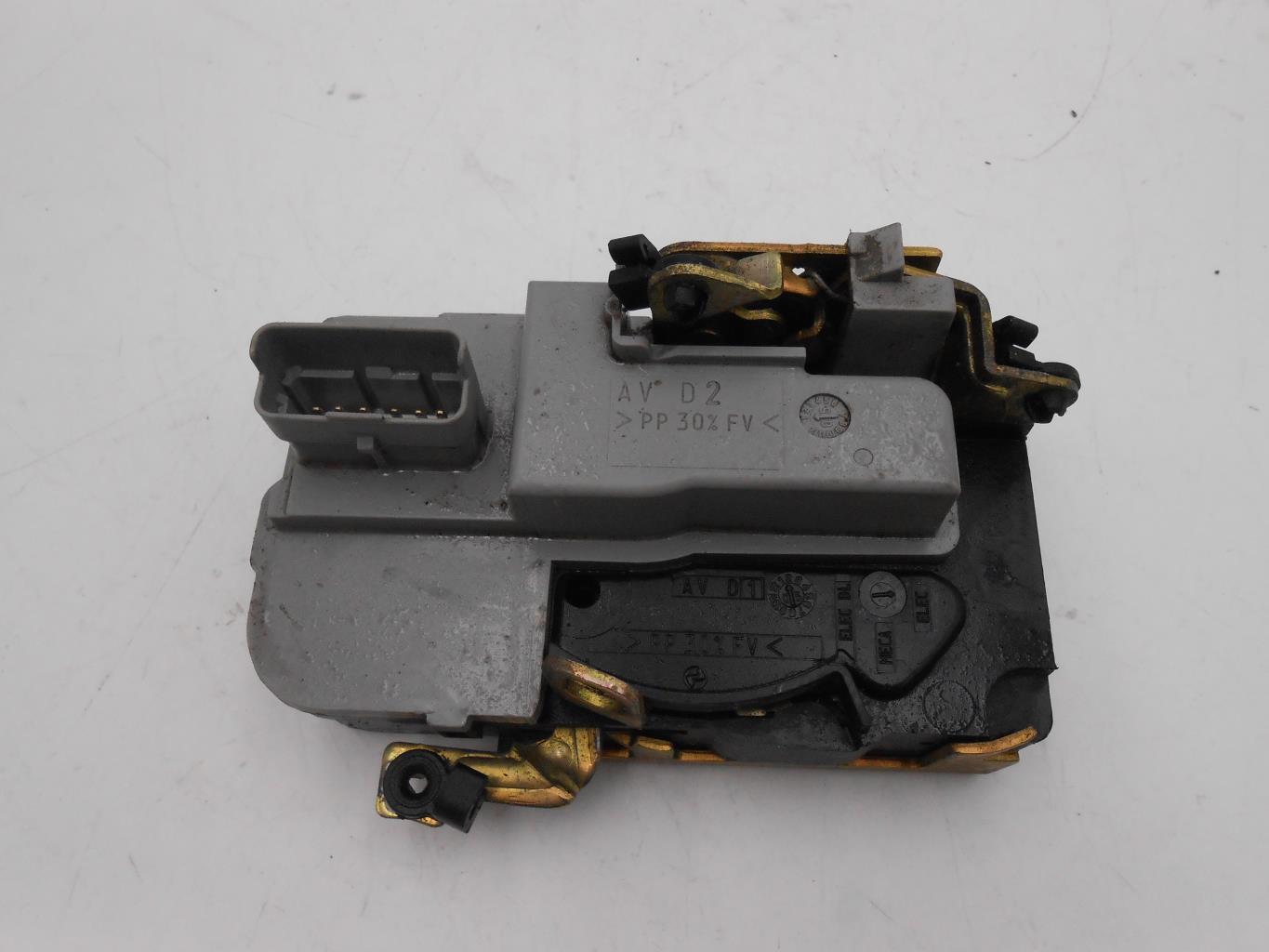 Chiusura centralizzata anteriore destra PEUGEOT 206 PHASE 2 Diésel - 1