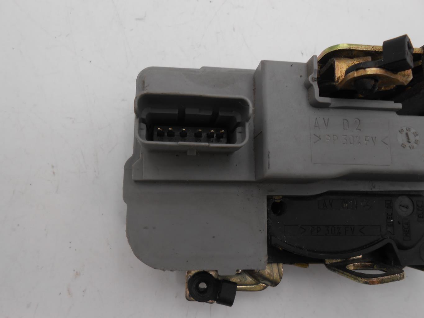 Chiusura centralizzata anteriore destra PEUGEOT 206 PHASE 2  - 1