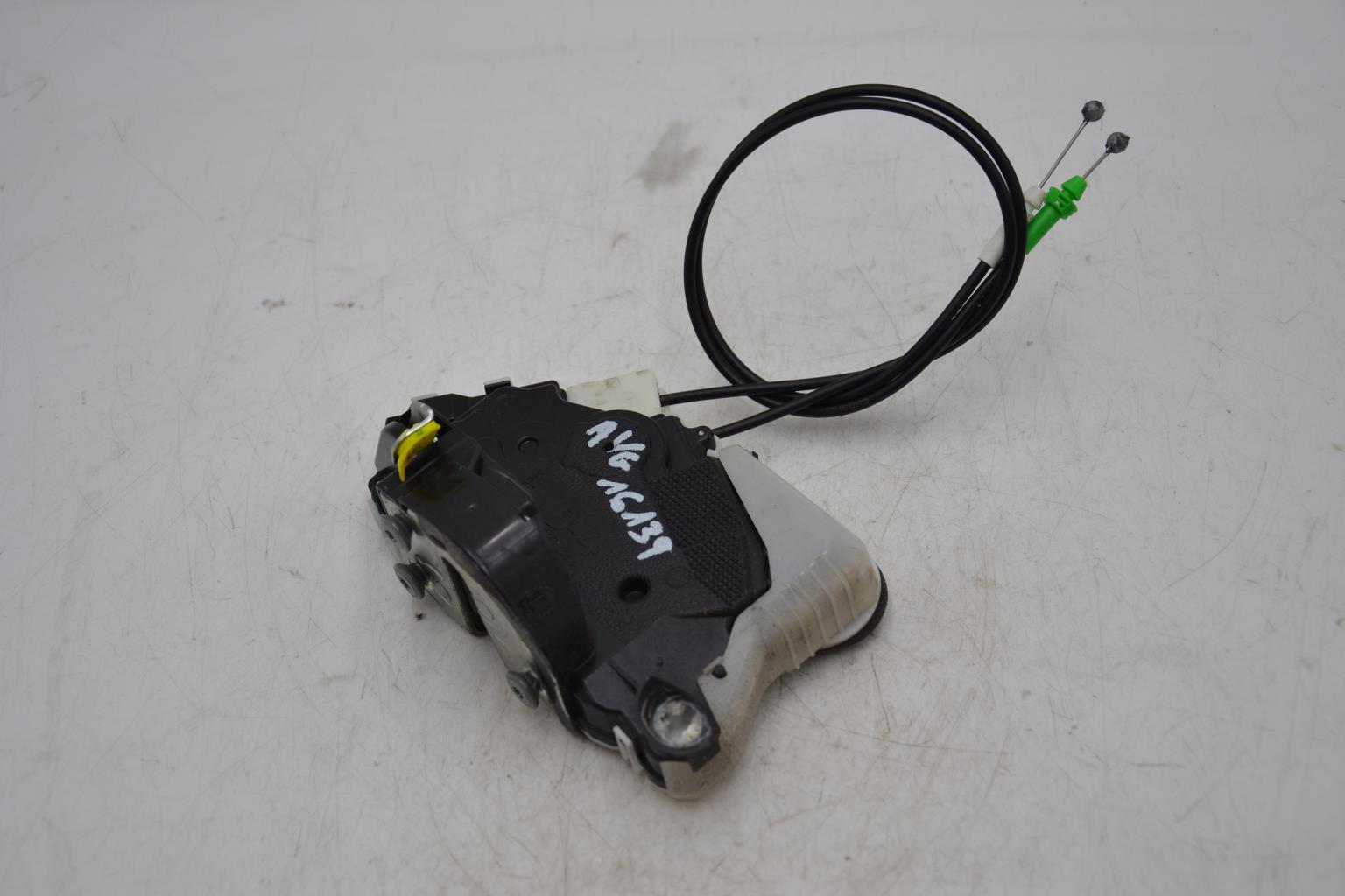 Chiusura centralizzata anteriore sinistra TOYOTA YARIS 3 PHASE 1 Gasolina/Híbrido - 1