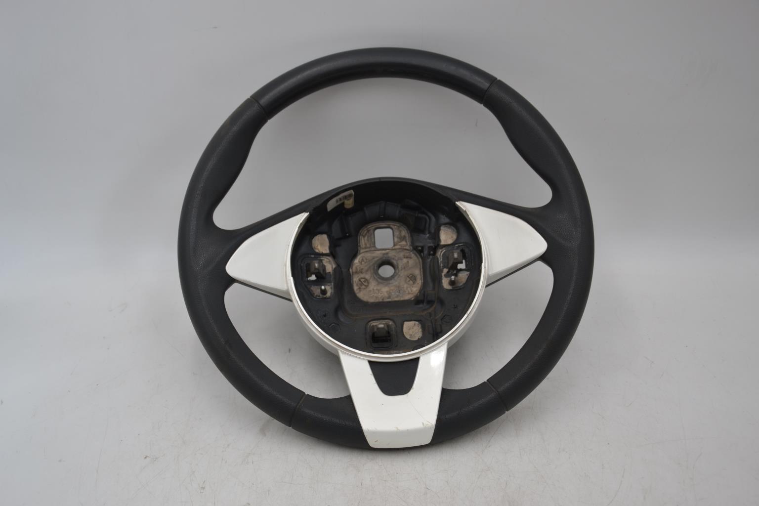 Volant FORD KA 2 PHASE 2 Essence - 1