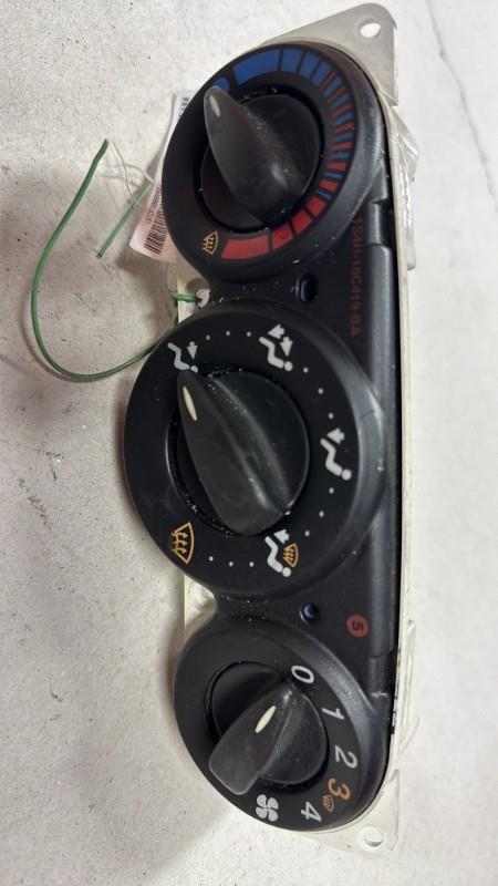 Commande chauffage FORD FOCUS 1 Diesel - 1