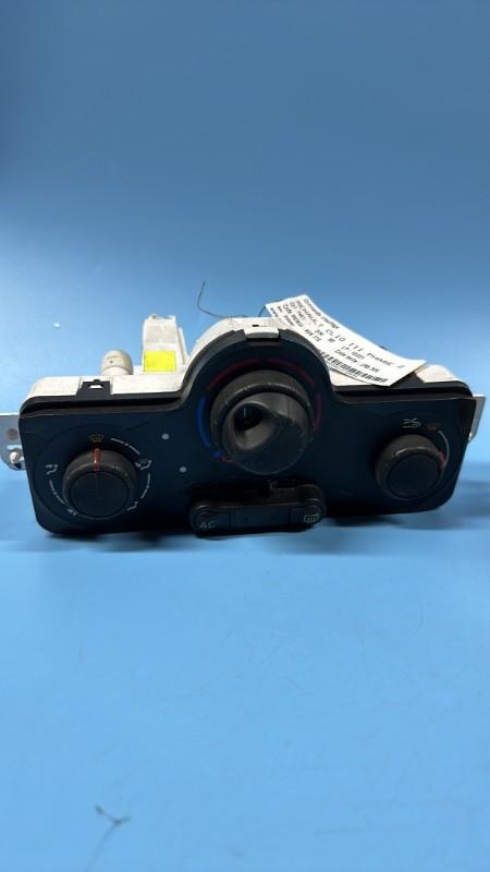 Commande chauffage RENAULT CLIO 3 PHASE 2 Diesel - 1