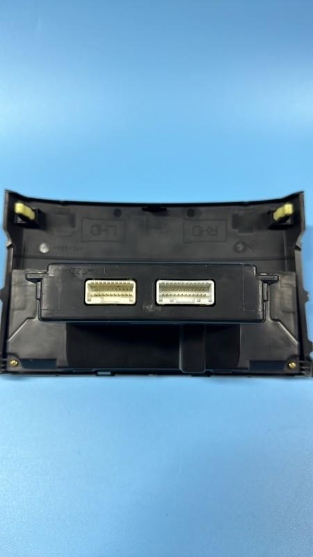 Commande chauffage TOYOTA COROLLA VERSO 2 PHASE 1 Essence - 1