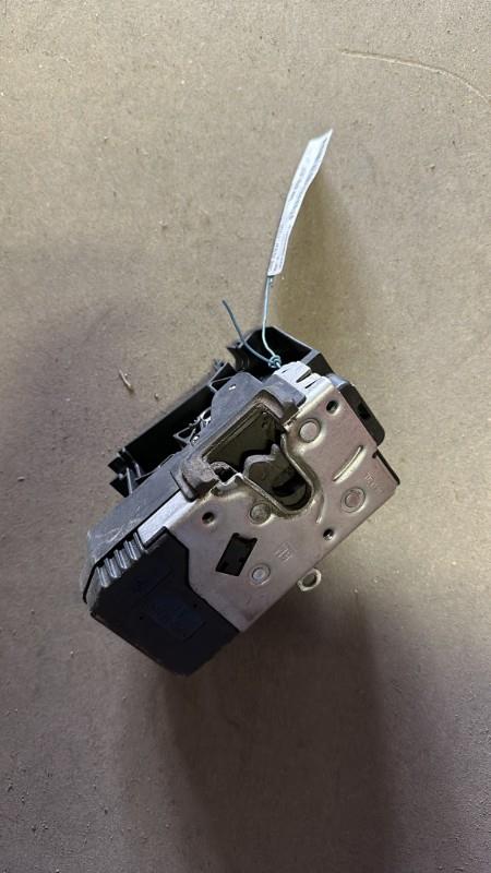 Fermeture centralisee avant gauche OPEL CORSA C PHASE 1 Diesel - 1